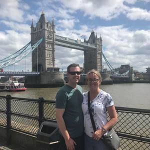 Meet your Posher, Dawn